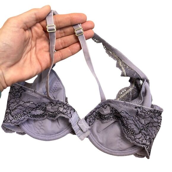 Natori lavender with black lace underwire bra size 34C - Picture 3 of 5